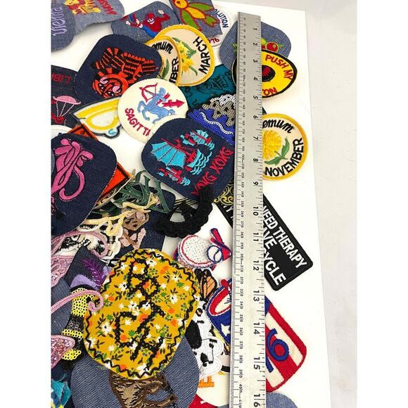 150 PC Assorted Sewing Applique Patches Iron on Sew On NEW Mixed Sequin Crafting - Picture 15 of 16